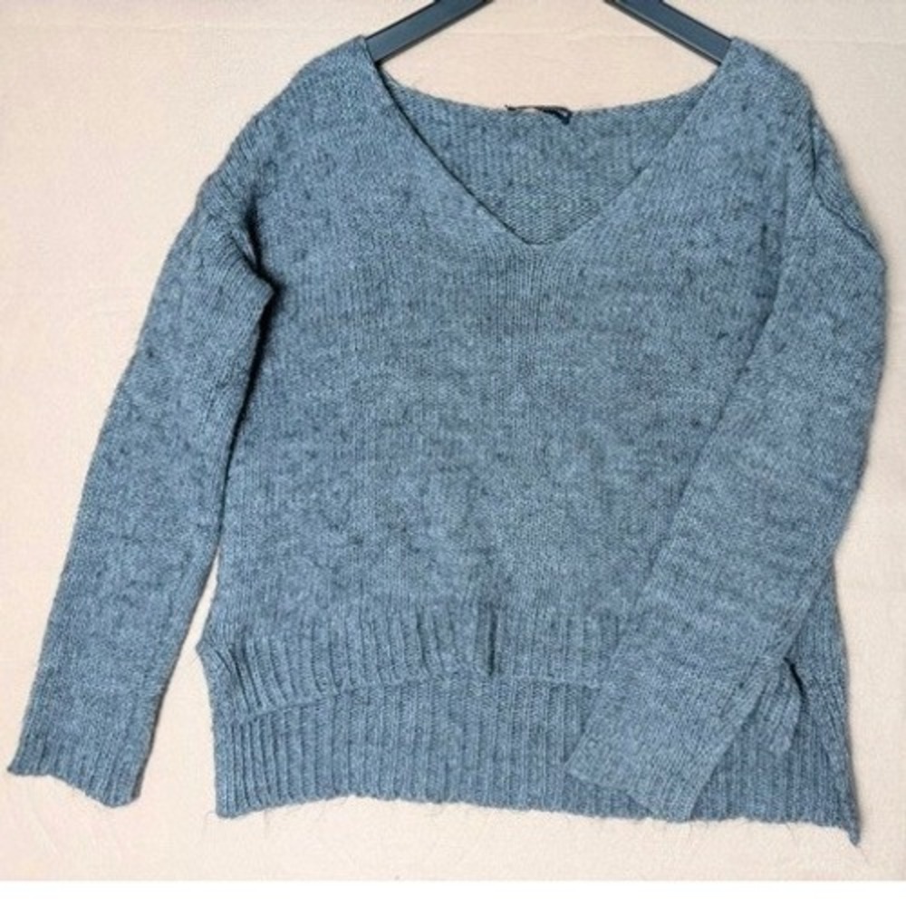 Brandy Melville Wool Blend V Neck Sweater One Size Gray Made in Italy